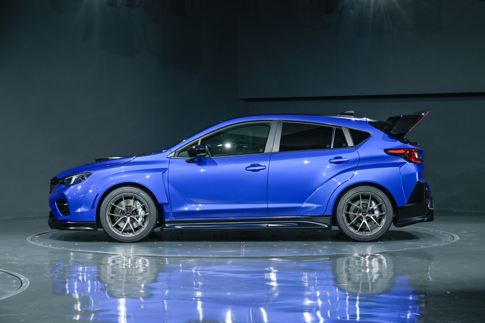 SMALL_Performance-B STI concept_05